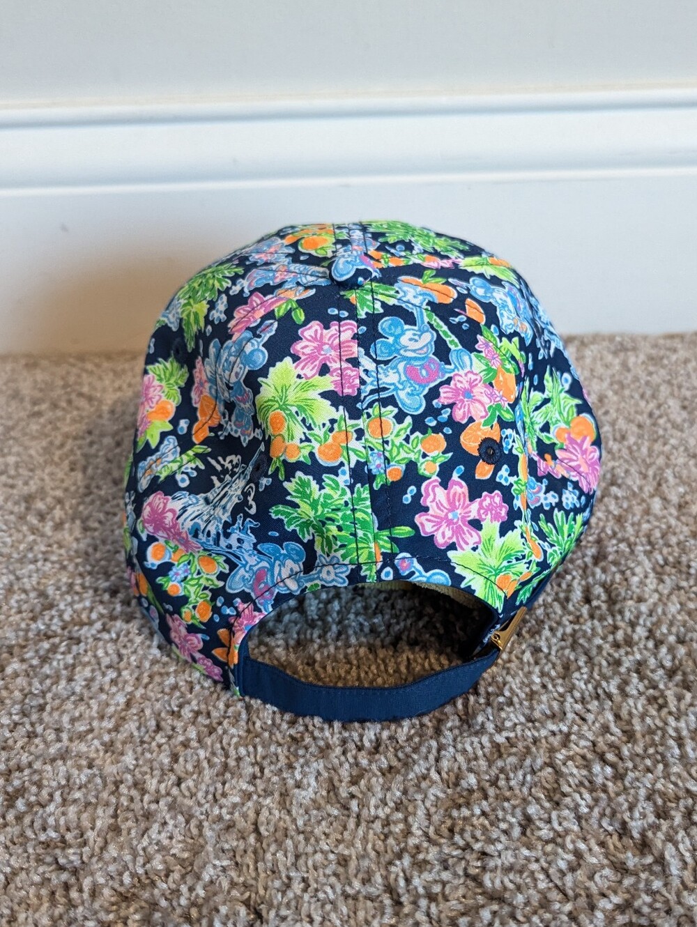 Lilly Pulitzer x Disney - Navy Lilly Loves Disney Run Around Hat - One Size - Picture 4 of 7